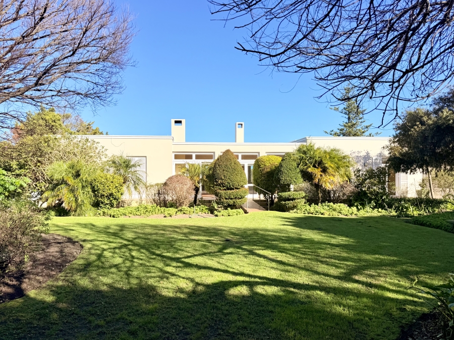 4 Bedroom Property for Sale in Voelklip Western Cape